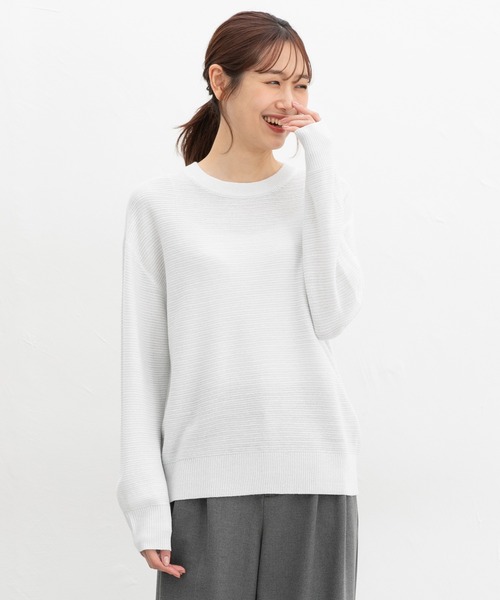 Honeys(ハニーズ)の「【UVカット・ウォッシャブル】クルーネックラメニット(ニット/セーター・レディース・ブラック/ブルー/ホワイト/ライトグリーン/ラベンダー・L/LL/M/S)」の9枚目の写真