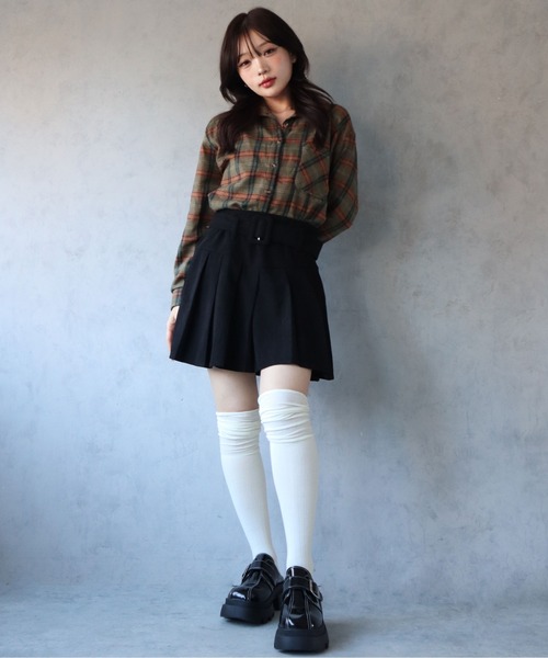 BARELY BLUE（ベアリーブルー）の「【 BARELY BLUE / ベアリーブルー 】 切り替え ルーズ リブ ニーハイソックス（ソックス/靴下・レディース・グレー/アイボリー/ブラック・FREE）」の14枚目の写真