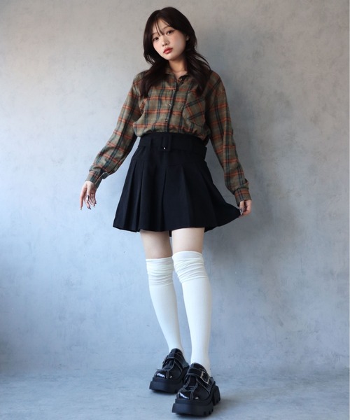 BARELY BLUE（ベアリーブルー）の「【 BARELY BLUE / ベアリーブルー 】 切り替え ルーズ リブ ニーハイソックス（ソックス/靴下・レディース・グレー/アイボリー/ブラック・FREE）」の16枚目の写真