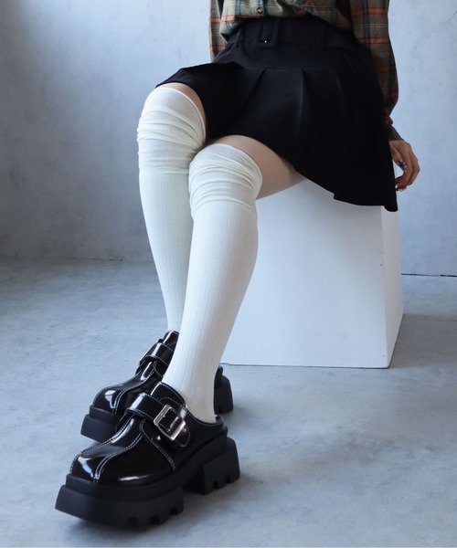 BARELY BLUE（ベアリーブルー）の「【 BARELY BLUE / ベアリーブルー 】 切り替え ルーズ リブ ニーハイソックス（ソックス/靴下・レディース・グレー/アイボリー/ブラック・FREE）」の13枚目の写真