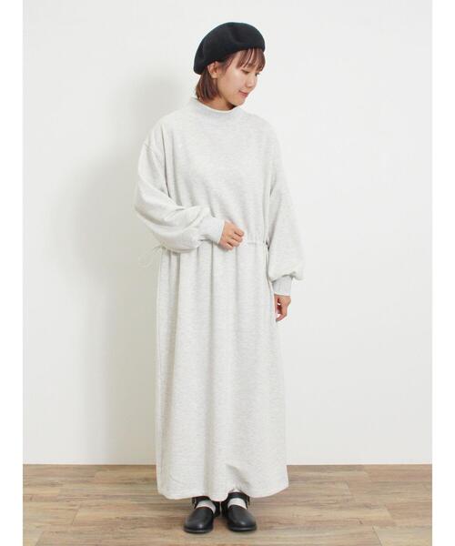 Samansa Mos2(サマンサ モスモス)の「裏起毛ウエストドロストワンピース(ワンピース・レディース・チャコールグレー/グレー/グリーン/キナリ・F)」の22枚目の写真