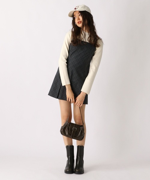 FOREVER 21（フォーエバー トゥエンティーワン）の「【2025SS】ボウタイ付きチェックキャミワンピース（ワンピース・レディース・グリーン/チャコールグレー/ベージュ・SMALL/MEDIUM）」の8枚目の写真