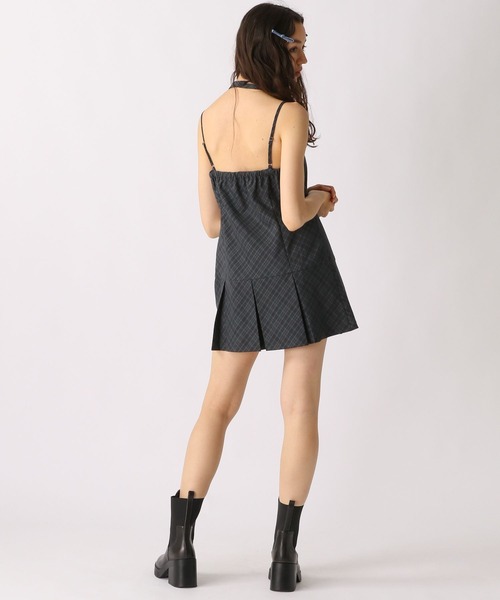 FOREVER 21（フォーエバー トゥエンティーワン）の「【2025SS】ボウタイ付きチェックキャミワンピース（ワンピース・レディース・グリーン/チャコールグレー/ベージュ・SMALL/MEDIUM）」の11枚目の写真