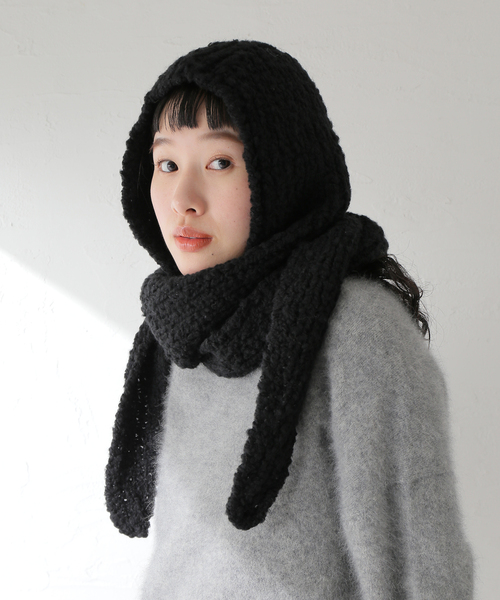 IENA LA BOUCLE（イエナラブークル）の「KARAKORAM/カラコルム フード付きマフラー 4291-SBO（マフラー・レディース・ブラック・FREE）」の2枚目の写真