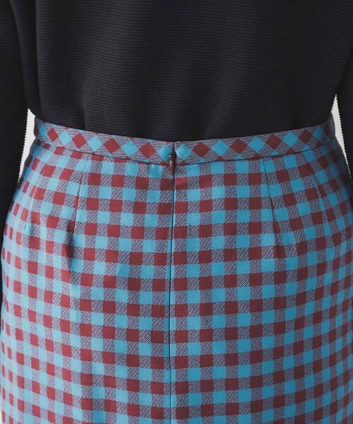 UNTITLED（アンタイトル）の「【セットアップ可能】ギンガムチェック ペンシルスカート（スカート・レディース・ブラック系1/ブルー系1・44/46/48/50/42/00/01/02/03/04）」の19枚目の写真