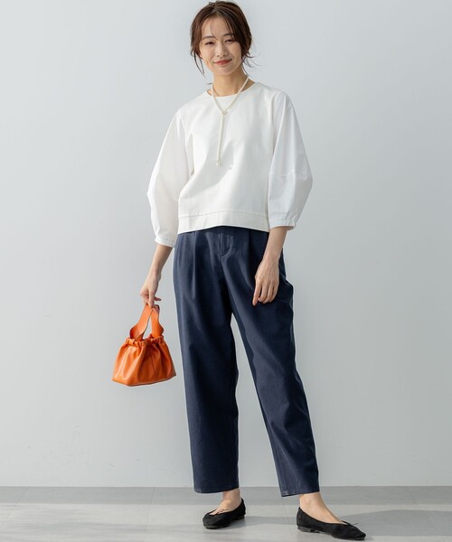 組曲 L(クミキョク オオキイサイズ)の「チノライク パンツ(その他パンツ・レディース・ベージュ系/アイボリー系/ネイビー系・6/5)」の11枚目の写真