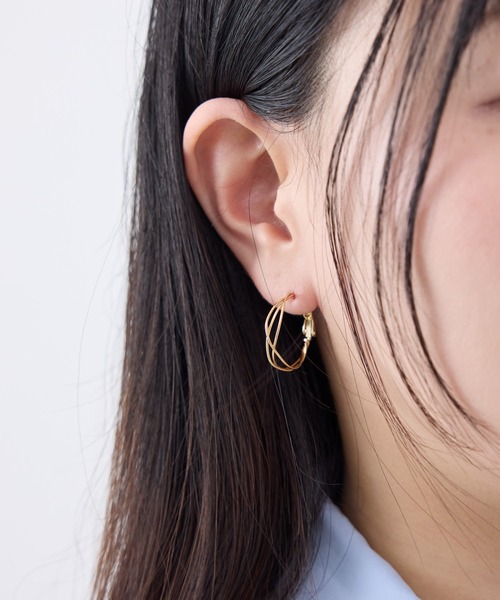 ROPE' PICNIC（ロペピクニック）の「スリムメタルツイストフープピアス（ピアス（両耳用）・レディース・シルバー/ゴールド・FREE）」の10枚目の写真