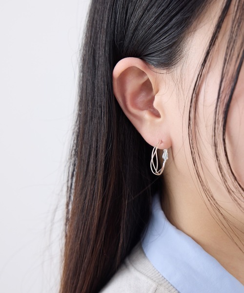 ROPE' PICNIC（ロペピクニック）の「スリムメタルツイストフープピアス（ピアス（両耳用）・レディース・シルバー/ゴールド・FREE）」の11枚目の写真