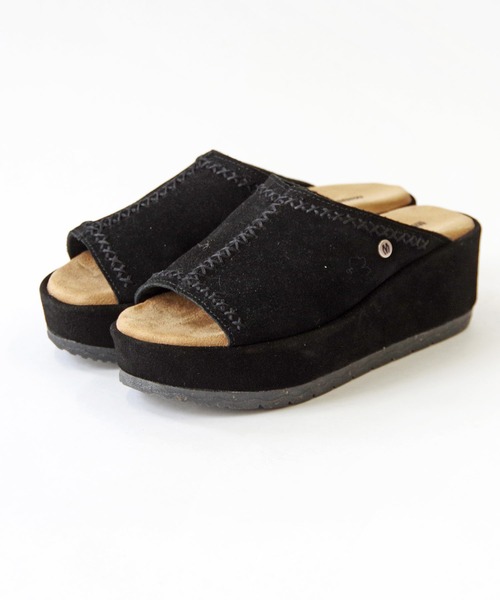 MINNETONKA 　スエードサンダル　サイズ5M (22cm程度) MINNETONKA/ミネトンカ】 スエード厚底サンダル PAISLEE