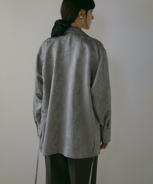 MANOF（マノフ）の「JACQUARD CACHECOEUR SHIRT（シャツ/ブラウス・レディース・グレー/アイボリー/ブラック・S/M）」の13枚目の写真