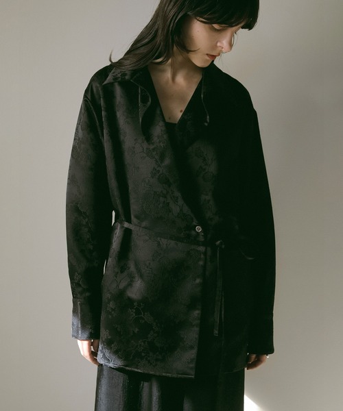 MANOF（マノフ）の「JACQUARD CACHECOEUR SHIRT（シャツ/ブラウス・レディース・グレー/アイボリー/ブラック・S/M）」の19枚目の写真