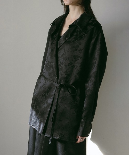 MANOF（マノフ）の「JACQUARD CACHECOEUR SHIRT（シャツ/ブラウス・レディース・グレー/アイボリー/ブラック・S/M）」の20枚目の写真