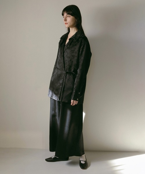 MANOF（マノフ）の「JACQUARD CACHECOEUR SHIRT（シャツ/ブラウス・レディース・グレー/アイボリー/ブラック・S/M）」の21枚目の写真