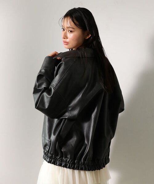 ELENCARE DUE（エレンカーレデュエ）の「・ELENCARE DUE 合皮ステンカラーブルゾン（ブルゾン・レディース・ブラック/ブラウン/アイボリー・FREE）」の22枚目の写真