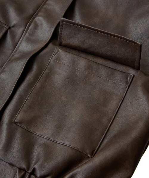 ELENCARE DUE（エレンカーレデュエ）の「・ELENCARE DUE 合皮ステンカラーブルゾン（ブルゾン・レディース・ブラック/ブラウン/アイボリー・FREE）」の5枚目の写真