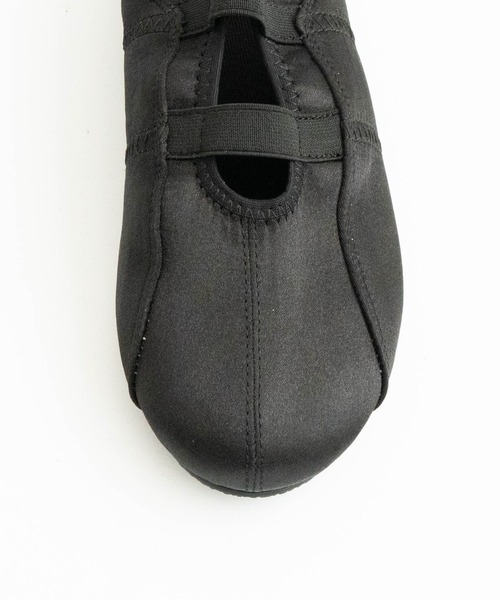 Fabby fabby（ファビィーファビィー）の「サテンシューズ（その他シューズ・レディース・ベージュ/シルバー/ブラック・LARGE/MEDIUM/SMALL）」の14枚目の写真