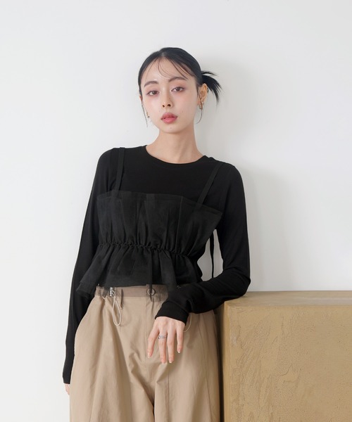 LIAN(リアン)の「クルーネックシアーカットプルオーバー(Tシャツ/カットソー・レディース・レッド/ブラック/オフホワイト/グレー・FREE)」の3枚目の写真