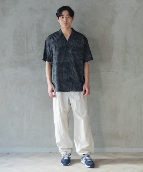 AMERICAN RAG CIE（アメリカンラグシー）の「for BAYFLOW ペイズリーハーフスリーブシャツ（シャツ/ブラウス・メンズ・レッド/ブラック・L/M）」の3枚目の写真