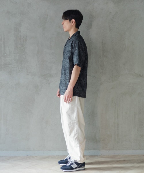 AMERICAN RAG CIE（アメリカンラグシー）の「for BAYFLOW ペイズリーハーフスリーブシャツ（シャツ/ブラウス・メンズ・レッド/ブラック・L/M）」の4枚目の写真