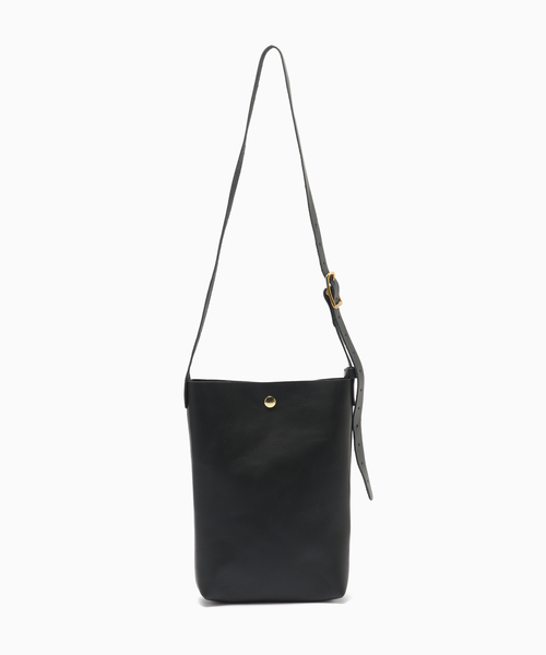 HERITAGE LEATHER(ヘリテージレザー)の「HERITAGE LEATHER / ヘリテージレザー 別注 レザーサコッシュバック(ショルダーバッグ・メンズ・ブラック・FREE)」の2枚目の写真