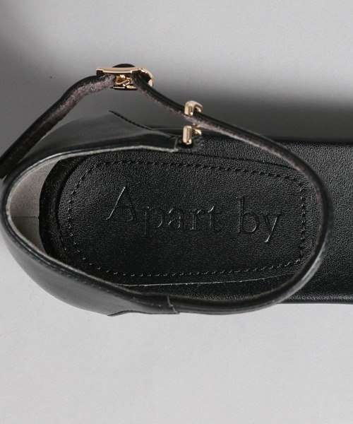 A part by(アパートバイ)の「サムリングサンダル(サンダル・レディース・アイボリー/ブラック・MEDIUM/LARGE)」の8枚目の写真