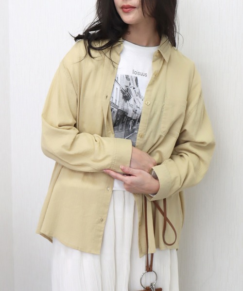 libelle more（リベル モア）の「らくちんケア〈洗濯機可能〉綿楊柳ベーシックシャツ（シャツ/ブラウス・レディース・ブラック/オフホワイト/ライトベージュ/セージグリーン/イエロー・M/L）」の5枚目の写真