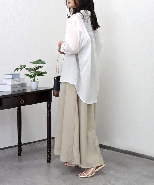 libelle more（リベル モア）の「らくちんケア〈洗濯機可能〉綿楊柳ベーシックシャツ（シャツ/ブラウス・レディース・ブラック/オフホワイト/ライトベージュ/セージグリーン/イエロー・M/L）」の7枚目の写真