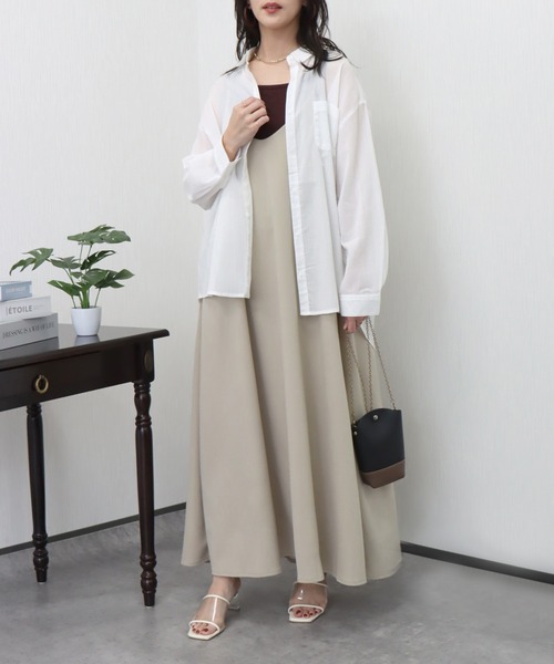 libelle more（リベル モア）の「らくちんケア〈洗濯機可能〉綿楊柳ベーシックシャツ（シャツ/ブラウス・レディース・ブラック/オフホワイト/ライトベージュ/セージグリーン/イエロー・M/L）」の6枚目の写真