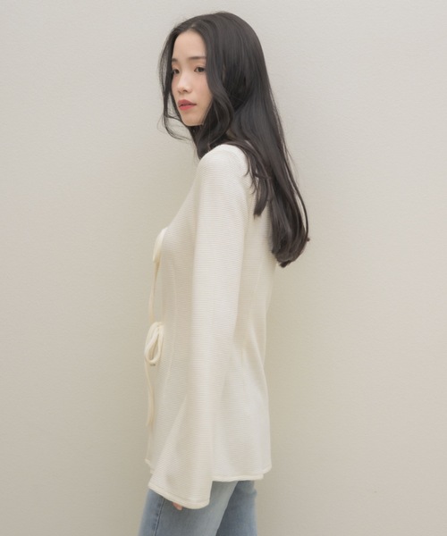 NEUNA（ヌナ）の「ワッフルベルスリーブトップス（Tシャツ/カットソー・レディース・ブラック/アイボリー・FREE）」の14枚目の写真