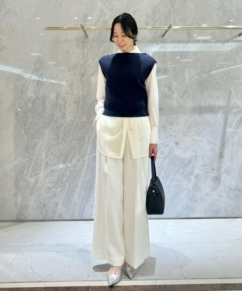 allureville(アルアバイル)の「【LOULOU WILLOUGHBY】プレーティングリブプルオーバー(ニット/セーター・レディース・オフホワイト/ブラック系その他/レッド系その他/ネイビー・2)」の14枚目の写真