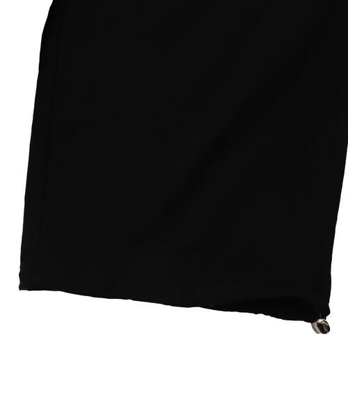 WOND(ウォンド)の「WOND/ベルト付きワイドカーゴパンツ(カーゴパンツ・レディース・ブラック/カーキ・FREE)」の20枚目の写真