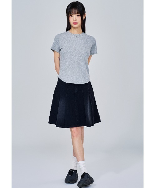 ACOVER（オコボ）の「A'GEM/9 × .kom 『ACOVER/オコボ』 Essential Golji Short Sleeve T-shirt/エッセンシャルリブ半袖TEE（Tシャツ/カットソー・レディース・ホワイト/グレー/ブラック・FREE）」の10枚目の写真