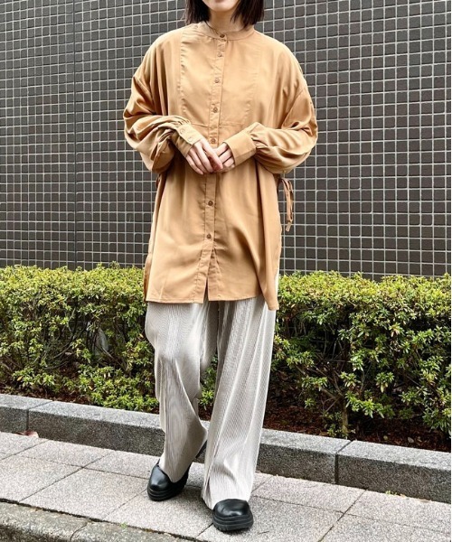 &soiree(アンドソワレ)の「【&soiree】サイドリボンツイルブラウス(CP)(シャツ/ブラウス・レディース・ブラック/ベージュ・M)」の14枚目の写真