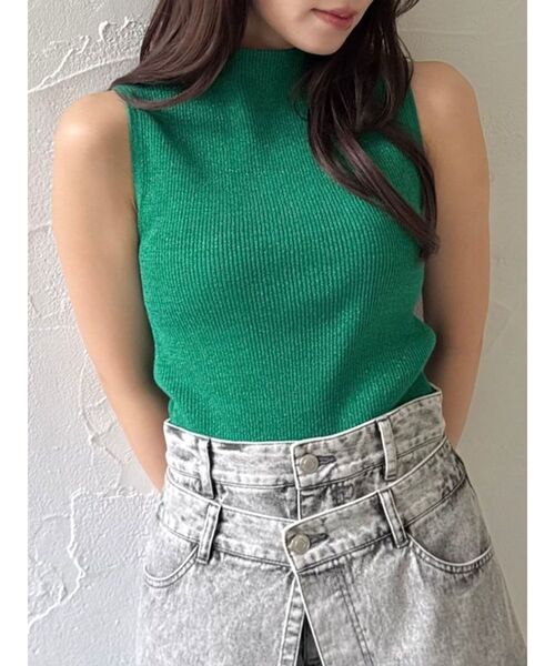 dazzlin(ダズリン)の「コンパクトノースリラメニットトップス(ニット/セーター・レディース・ブルー/チャコールグレー/オフホワイト/オレンジ/グリーン・FREE)」の15枚目の写真