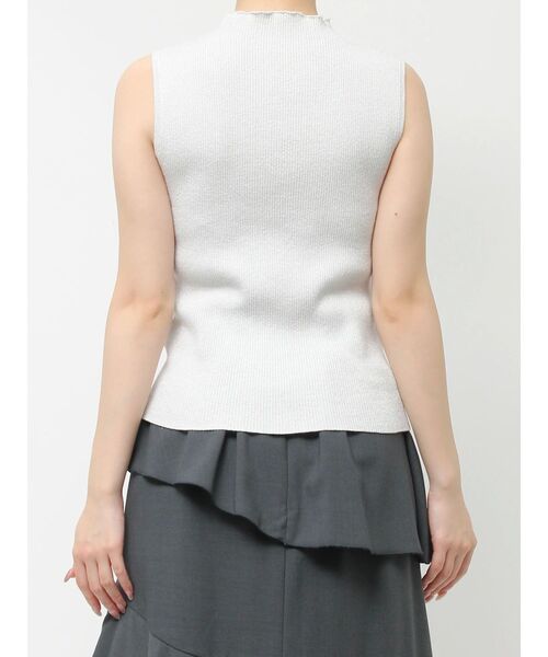 dazzlin(ダズリン)の「コンパクトノースリラメニットトップス(ニット/セーター・レディース・ブルー/チャコールグレー/オフホワイト/オレンジ/グリーン・FREE)」の20枚目の写真