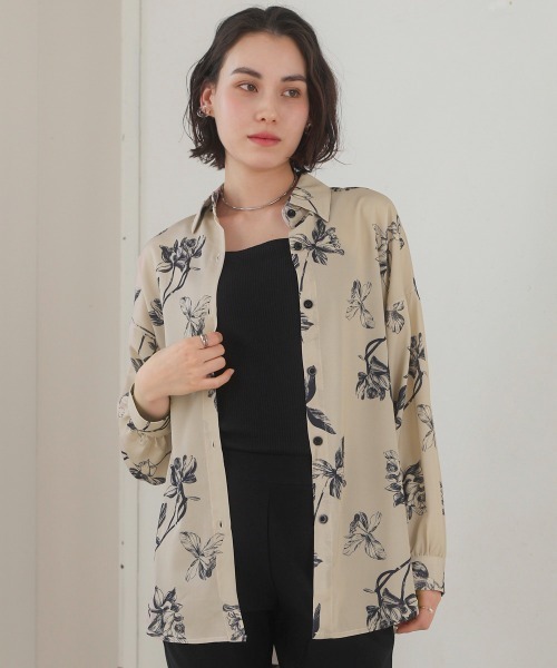 Bou Jeloud(ブージュルード)の「アソート柄ブラウス(シャツ/ブラウス・レディース・ベージュ/ブルー/ブラック・FREE)」の2枚目の写真