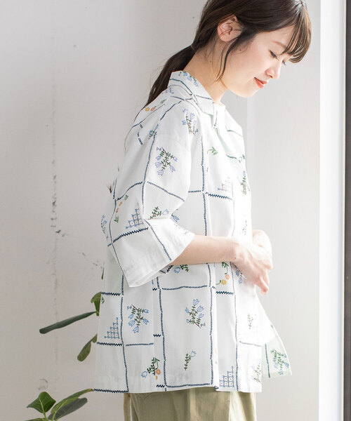 POU DOU DOU（プードゥドゥ）の「ステッチプリント開襟シャツ（シャツ/ブラウス・レディース・オフホワイト/ダークグレー・M）」の15枚目の写真