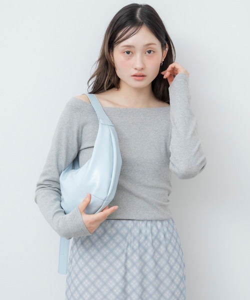 HEILIS（ヘイリス）の「2WAYハーフムーンベルトバッグ/ショルダーバッグ 韓国 ブルー ブラック ホワイト 黒 白 ノームコア ホーボー ハンドバッグ ベルト（ハンドバッグ・レディース・ブルー/アイボリー/ブラック・FREE）」の21枚目の写真