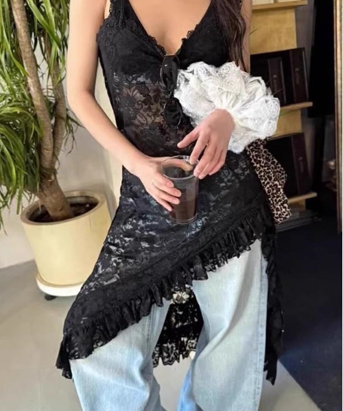 gossip!ロサンゼルス(ゴシップロサンゼルス)の「アシンメトリーフリル 総レースレイヤードキャミロングワンピース(ワンピース・レディース・オフホワイト/ブラック・FREE)」の13枚目の写真