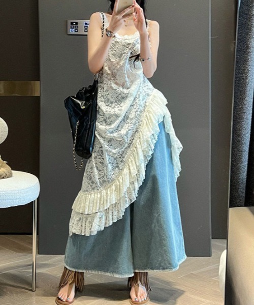 gossip!ロサンゼルス(ゴシップロサンゼルス)の「アシンメトリーフリル 総レースレイヤードキャミロングワンピース(ワンピース・レディース・オフホワイト/ブラック・FREE)」の21枚目の写真