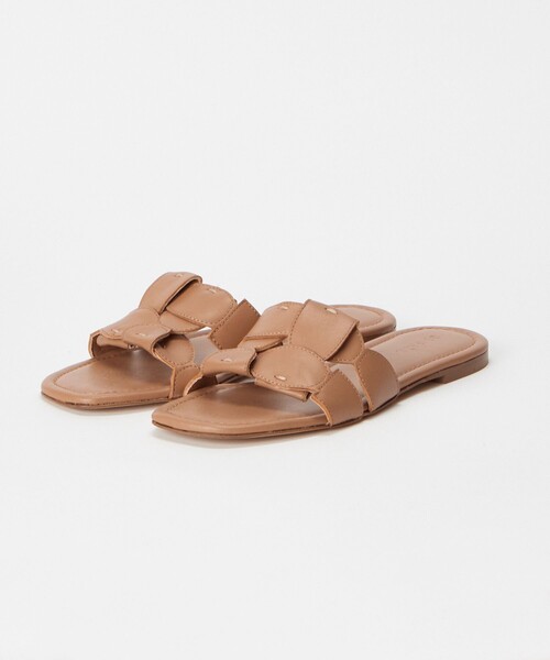 allureville(アルアバイル)の「【DI GAIA(ディガイア)】TOTEME FLAT SANDAL(サンダル・レディース・モカ・36/37/38)」の2枚目の写真