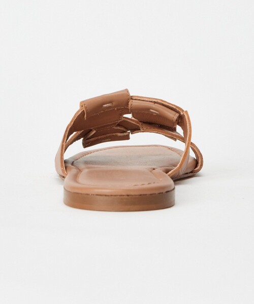 allureville(アルアバイル)の「【DI GAIA(ディガイア)】TOTEME FLAT SANDAL(サンダル・レディース・モカ・36/37/38)」の7枚目の写真