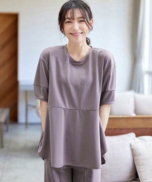 Tiaclasse（ティアクラッセ）の「【サラごこち】ラウンドヘムチュニック（Tシャツ/カットソー・レディース・ブラック/ブラウン系/ネイビー・XL/XXL）」の11枚目の写真