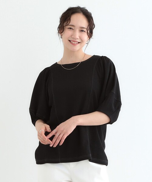 DRESKIP(ドレスキップ)の「【洗える/S-LL/UV】 配色ステッチがアクセント 大人のデザイントップス(Tシャツ/カットソー・レディース・オフホワイト/ブラック/スモーキーグリーン系・01/02/03/04)」の4枚目の写真