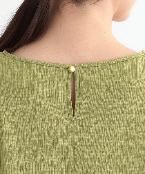 DRESKIP(ドレスキップ)の「【洗える/S-LL/UV】 配色ステッチがアクセント 大人のデザイントップス(Tシャツ/カットソー・レディース・オフホワイト/ブラック/スモーキーグリーン系・01/02/03/04)」の20枚目の写真