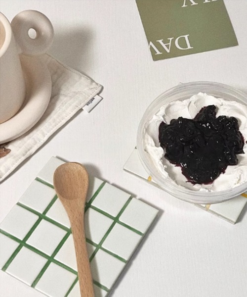 IRADOWL(アイラドール)の「【アイラドール room】カラータイルコースター(ランチョンマット/テーブルウェア・レディース・オレンジ/イエロー/グリーン/ブルー・FREE)」の6枚目の写真