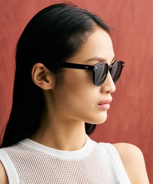 NUEF （ヌエフ）の「ユニセックス対応/NUEF/quatre-vingt-dix-huit98/ウェリントン型（サングラス・レディース・クリアブラック/ブラウン/ブラック/ブラウン系その他/ブラック系その他/クリア・FREE）」の20枚目の写真