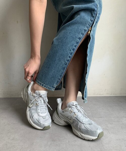 NIKE/ナイキ】 ウイメンズ V2K ラン（スニーカー）｜NIKE