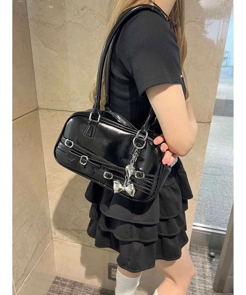 PHILLY（フィリー）の「【チャームセット★】ベルトデザインバッグ（ショルダーバッグ・レディース・ホワイト/ブラック・FREE）」の8枚目の写真