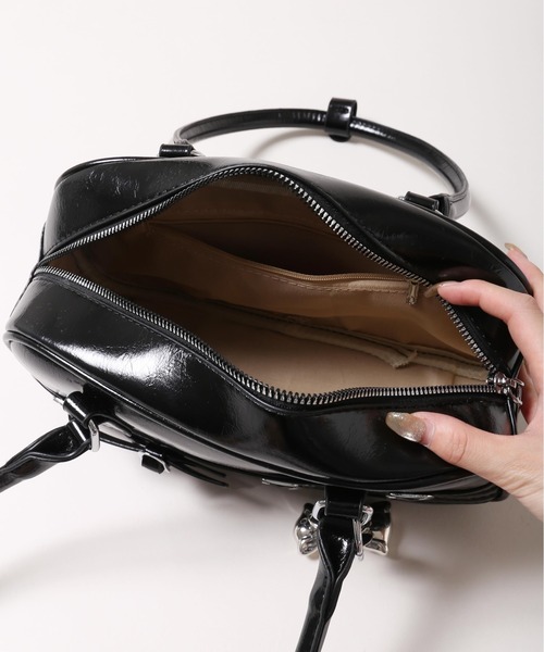 PHILLY（フィリー）の「【チャームセット★】ベルトデザインバッグ（ショルダーバッグ・レディース・ホワイト/ブラック・FREE）」の17枚目の写真